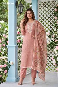 Proveedor de conjuntos de salwar de alta calidad en modal con buti y bordado en el pecho, trajes largos y listos para usar, y dupattas con estampado digital, desde India. - Product Image 2
