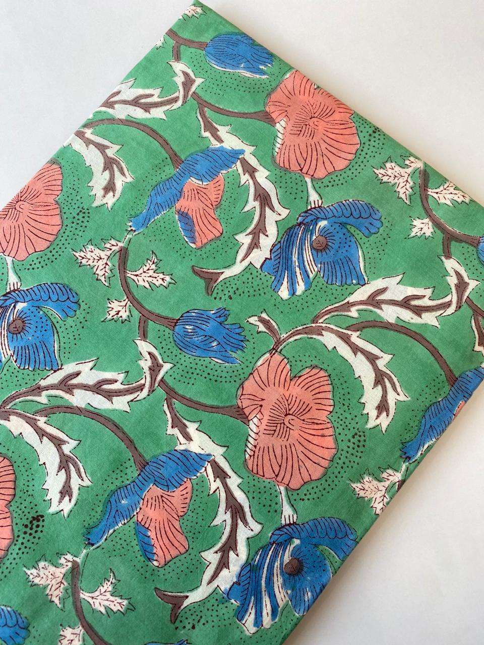 Identique à l'image ou personnalisé