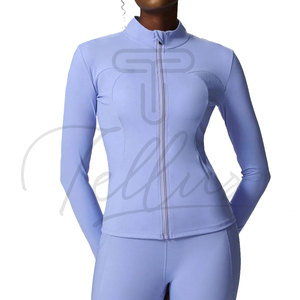 Conjuntos Deportivos de Yoga para Mujer de Alta Calidad, Transpirables, en Tela de Spandex/Poliéster, con Nuevo Diseño Estampado, Tallas Grandes, 3 Shorts - Product Image 3