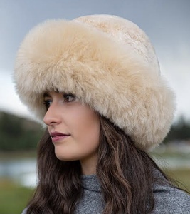 Chapeau en fourrure d'alpaga bébé, style cosaque ukrainien - Product Image 4