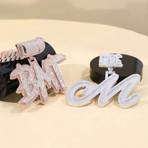 Pendentif BMT en argent 925 certifié IGI, or rose personnalisé, diamants taille baguette, style hip-hop, breloque pour homme, pendentif hip-hop glacé - Product Image 2