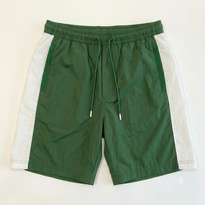 Conjunto Deportivo Premium para Hombre, Chaqueta con Capucha y Cremallera, Pantalones Cortos, Traje Deportivo de Nailon, Fabricante de Ropa Deportiva Personalizada - Product Image 4