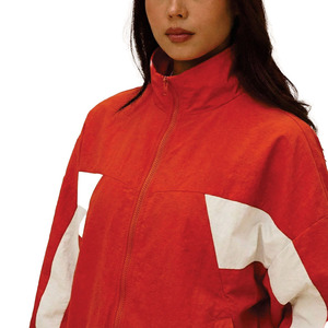Custom women <b>Red</b> nylon windbreaker Fashion Style Outdoor Hiking <b>Jacket</b> With Hooded <b>Waterproof</b> Windbreaker Men's <b>Jacket</b> Wholesale - Product Image 5