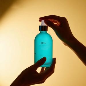 Ampoule faciale hydratante en profondeur anti-rides et anti-âge avec acide hyaluronique et panthénol 100 ml Soin liquide pour la peau - Product Image 4