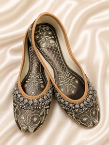Women Ethnic Thread <b>Work</b> Raxine Khussa Jutti Ballet Flat <b>Shoes</b> Beaded Floral Traditional Wedding <b>Comfortable</b> High-quality PVC - Product Image 3