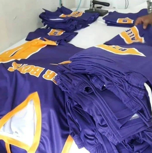 Ensembles de maillots de basket-ball grande taille respirants personnalisés Uniforme de sport antibactérien en polyester 100% - Product Image 5