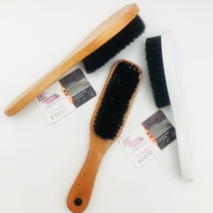 Brosse à cheveux tendance avec manche en bois, peigne de coiffure blanc personnalisable, confortable pour salon de coiffure, utilisation avec logo, emballage, prix de gros - Product Image 6
