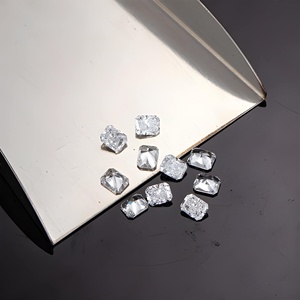 Diamante Suelto Cultivado en Laboratorio, Corte Radiante, 10x8mm, 3.79ct, VVS-SI, Serie RCK Global Ice-Block, Solitario Rectangular Grande - Product Image 4