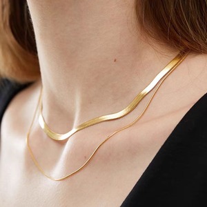 Collar <span class=keywords><strong>de</strong></span> cadena <span class=keywords><strong>de</strong></span> serpiente plana <span class=keywords><strong>de</strong></span> <span class=keywords><strong>acero</strong></span> <span class=keywords><strong>inoxidable</strong></span> 304 chapado en oro <span class=keywords><strong>Hoya</strong></span> al por mayor, gargantilla unisex, joyería <span class=keywords><strong>de</strong></span> moda, collares en capas - Product Image 2