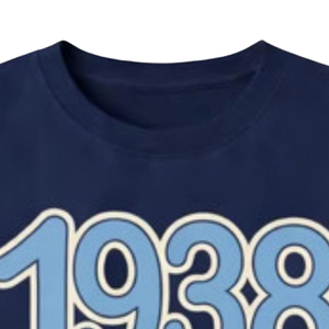 เสื้อยืดลายกราฟิกสีน้ำเงินกรมท่าสำหรับวัยรุ่น ปี 1938 แขนสั้น คอกลม พิมพ์ลายแจ็คแอนด์จิล เสื้อยืดลำลองสำหรับเด็ก เสื้อผ้าวัยรุ่นคลาสสิกสำหรับทุกวัน - Product Image 2