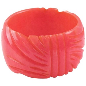 Brazalete Redondo de Resina con Diseño Floral, Color Personalizado, Decoración Artística para el Hogar, Hecho a Mano por la Colección Handmade - Product Image 3