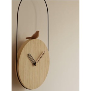 Horloge murale minimaliste en bois ronde à quartz analogique avec décor d'oiseau pour salon - Product Image 3