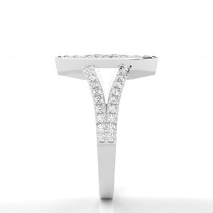 Anillo de Diamantes de Plata de Ley 925 de Diseño de Primera Calidad para Regalo de Lujo y Colección de Joyería Fina Disponible al Mejor Precio - Product Image 4