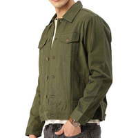 Chemise-veste en jean vert olive uni pour homme, col rabattu, style streetwear, simple boutonnage, logo frontal, coupe ajustée, idéale pour l'automne