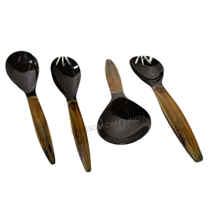 Cuchara de Cuerno de Búfalo Hecha a Mano de Alta Calidad, Juego de Cubiertos Planos de Cuero Pulido para Servir Comida y Desayuno con un Elegante Estilo Romántico - Product Image 3