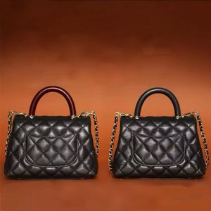 Customized Luxury Women's Genuine <b>Leather</b> Tote <b>Bag</b> Diamond Lattice Print Reversible Design <b>Soft</b> Texture Durable for Wedding - Product Image 1