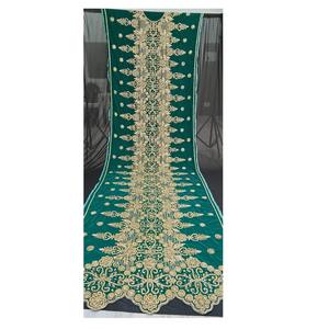 Robe de mariée somalienne brodée à la main en tissu satiné, ornée de perles et de cristaux, poids moyen, idéale pour les événements spéciaux – Grande Vente - Product Image 3