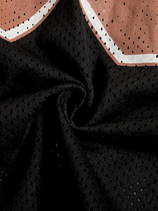 เสื้อยืดเจอร์ซีย์ตาข่ายพิมพ์ลายฟุตบอลสไตล์วินเทจทรงบ็อกซี่โอเวอร์ไซส์ เสื้อฟุตบอลตาข่ายสไตล์เรโทรสำหรับผู้ชาย ปี 2026 ขายส่ง - Product Image 4