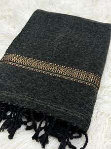 Chal de Terciopelo Khaddi para Hombre, Envoltura Tradicional de Invierno, Suave y Cálida, para Ocasiones Formales, Estilo Étnico Clásico - Product Image 4