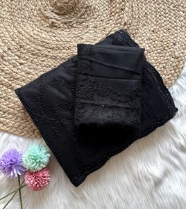 ผ้าซารีผ้าตาข่ายลายผีเสื้อสวยงาม งานปักดิ้นหนัก ดีไซน์ประณีต พร้อมงานเพชรทั่วผืน และเสื้อคลุมผ้าตาข่าย - Product Image 5