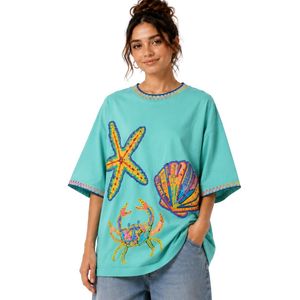 เสื้อยืดโอเวอร์ไซส์ลายกราฟิกสีฟ้าครามสำหรับผู้หญิง พิมพ์ลายมหาสมุทรสีสันสดใส เสื้อผ้าลำลองสไตล์สตรีทแวร์ ผ้าฝ้าย ใส่สบายสำหรับฤดูร้อน ทรงหลวม รับผลิตตามสั่ง (OEM) ขายส่ง - Product Image 1