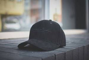 Gorra de Béisbol Personalizada con Tela de Algodón Premium, Ajuste Ajustable y Logotipo Bordado para Deportes, Moda y Uso Promocional - Product Image 4