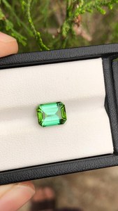 Turmalina verde neón natural, piedra preciosa suelta, corte esmeralda, cristal para la elaboración de joyas - Product Image 4