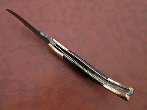 Navaja Plegable de Acero de Damasco con Bolster Grabado, Mango de Cuerno Negro, Bloqueo Liner Lock, Cuchillo de Bolsillo para Exteriores, Grado Industrial OEM, Alta Dureza 58HRC - Product Image 2