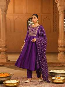 Conjunto de Kurti, pantalón y dupatta de seda viscosa pesada con bordados, para oficina y fiestas, para mujer. - Product Image 5