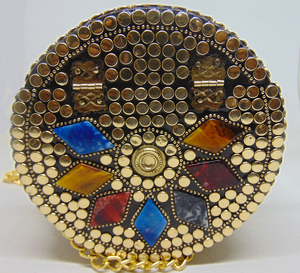 Embellished Classic Magnetic Chain Fashion Clutch Handmade Brass Metal Evening Bag Light Weight 1-1.9L - Product Image 4