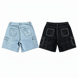 Pantalones cortos de mezclilla con pedrería para hombre – Shorts vaqueros holgados de estilo urbano premium con logo impreso personalizado - Product Image 2