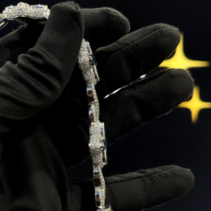 Bracelet gourmette cubaine Premium HIPHOP SPARKLE Fleur Bleue en Argent 925 et Moissanite, Bijou de luxe style Punk, Pièce d'exception, Cadeau - Product Image 5