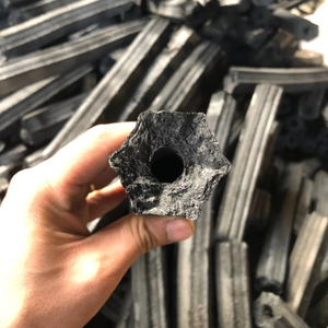 Fabricant de charbon de bois en briquettes du Vietnam – Forme hexagonale, 100 % sciure de bois dur, combustible pour barbecue sans fumée - Product Image 1