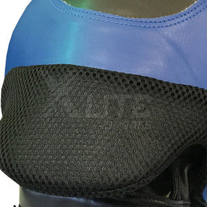 Mitaines d'entraînement professionnelles pour l'arts martiaux, conçues pour les entraîneurs, pour le développement des compétences, les exercices de pads et l'entraînement physique. - Product Image 6