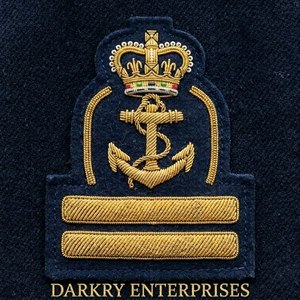 Écusson brodé fait main en fil d'or avec motif couronne et ancre, à rayures, personnalisé, pour blazers, costumes, vestes et badges - Product Image 2