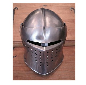 Casco Medieval Auténtico de Primera Calidad, Diseñado para Exposiciones Históricas, Festivales y Eventos de Reenactment - Product Image 1