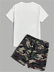 Conjunto casual de 2 piezas para hombre, camiseta de manga corta con estampado de oso y pantalones cortos de camuflaje, ropa de algodón transpirable para verano - Product Image 2
