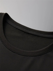 Ensemble T-shirt et short pour homme ELEGANT CORPORATION, style streetwear noir, col rond, respirant, polyester/coton, imprimé par transfert thermique - Product Image 4