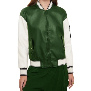 แจ็คเก็ตเลตเตอร์แมนสำหรับผู้หญิงแบบขายส่งสั่งทำได้ ระบายอากาศได้ดี ตกแต่งด้วยหนังแกะ ปักลายแบบวาร์ซิตี้ บอมเบอร์สำหรับกิจกรรมกลางแจ้ง - Product Image 1
