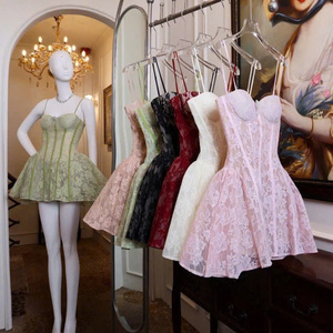 Vestidos plisados de encaje para mujer, a la moda, sexys, de cintura natural, ajustados, sin tirantes, de gasa, casuales, lavables, precio de fábrica, personalizados - Product Image 1