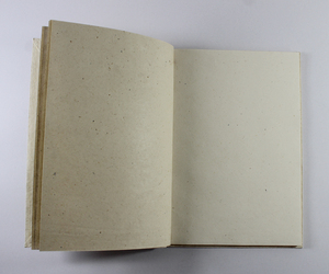 Carnet de style japonais relié en cuir avec cordon en coton assorti sur le dos, papier élégant et lisse à l'intérieur - Product Image 2