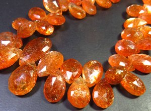 Perles de pierre de soleil naturelle de haute qualité, facettées en poire, orange, à éclat complet, effet confettis arc-en-ciel, 8-16 mm, brin de 8 pouces, pour bijoux - Product Image 2