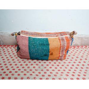 Handmade Floral Pattern Cotton Kantha Cosmetic <b>Pouch</b> Bag with Zipper Closure Modern Style Lightweight Multi-Purpose Women's Gift - Product Image 5