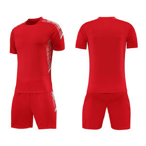 Tenue de football personnalisée en tissu à séchage rapide, maillots et uniformes de football imprimés et uniformes de football simples pour jeunes - Product Image 6