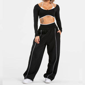 Pantalones Deportivos Anchos de Felpa de Algodón con Ribete, Diseño Personalizado OEM, Color Negro, para Mujer - Product Image 3