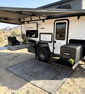 Mini-caravane en aluminium expansé de style chinois moderne, à suspension indépendante et tente de camping, prix usine, vente chaude - Product Image 4