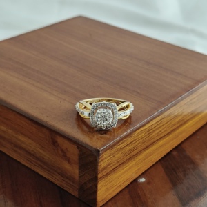 แหวนหมั้นเพชรทรงกลมประดับเพชรรอบวง ทองคำขาว 18K สำหรับผู้หญิง ดีไซน์แหวนแยกส่วน ประดับเพชรแบบ Pave Band เครื่องประดับชั้นดีสำหรับงานแต่งงาน - Product Image 3