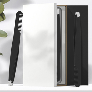 Pince à épiler en acier inoxydable de haute qualité à prix d'usine avec pointe inclinée et peigne – Outil de beauté durable et léger - Product Image 4