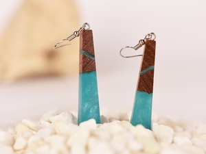 Pendientes Artesanales de Madera y Resina para Mujer – Joyería de Moda de Lujo Hecha a Mano, Venta al por Mayor para Propietarios de Boutiques y Tiendas - Product Image 3