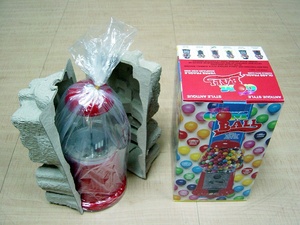 Distributeur de bonbons en métal Kwang Hsieh 9 pouces rose à monnayeur, vente en gros, fourniture directe usine OEM - Product Image 6